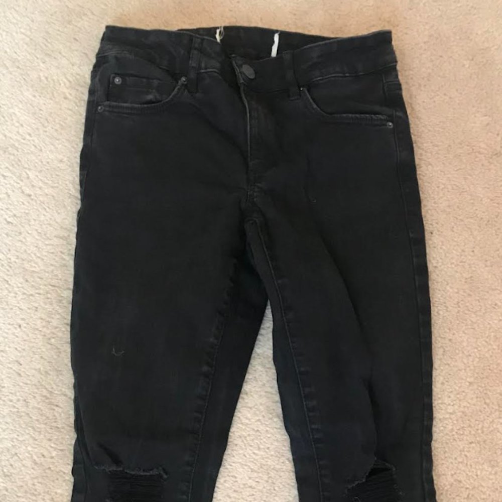 New Black Distressed Jeans